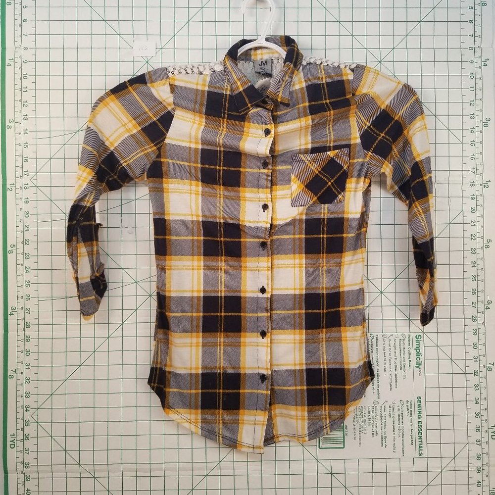 Jonathan Martin Lace Back Button Down